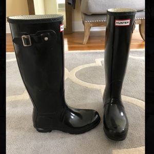 Hunter rain boots (glossy) women’s size 8